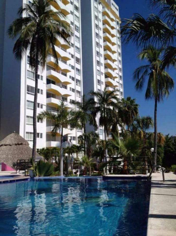 Apartment Twin Towers Overlooking Acapulco