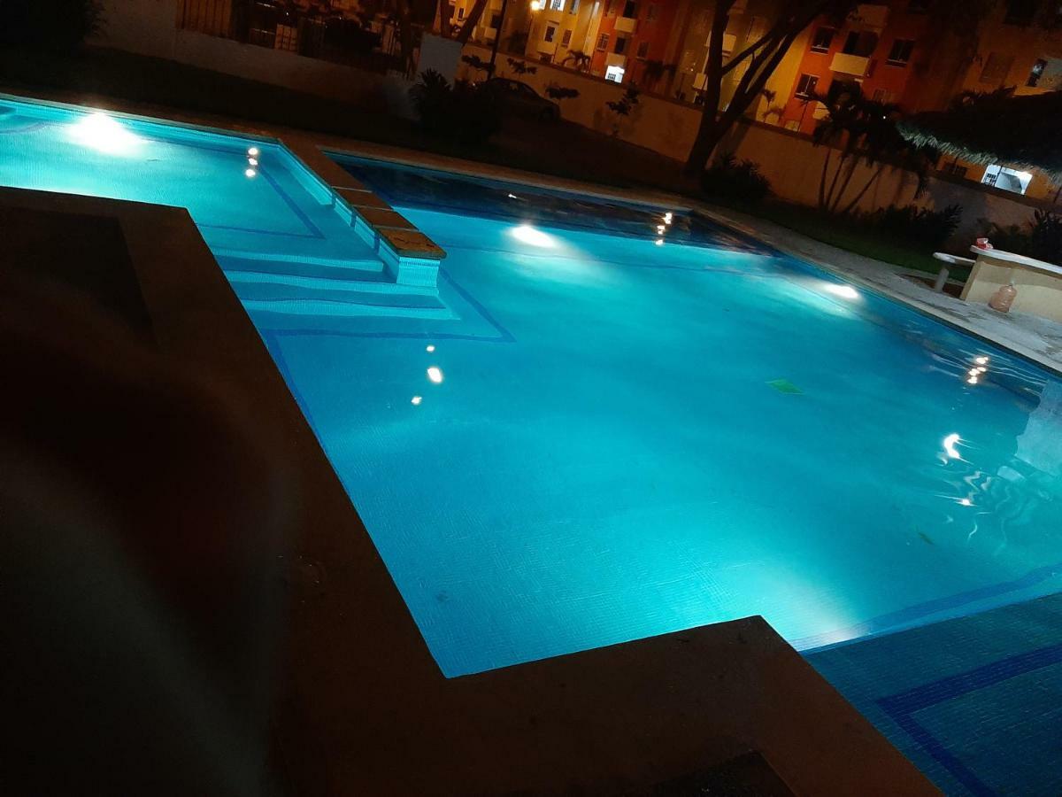 Victor House *
