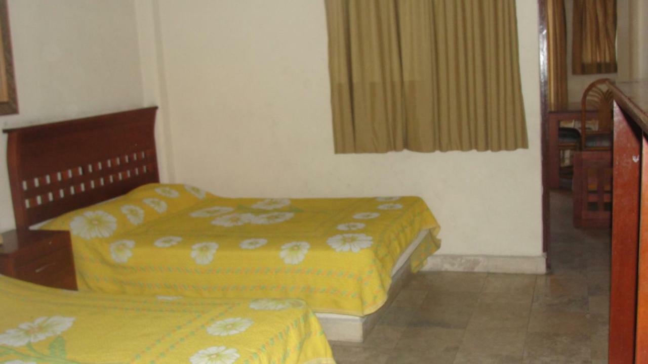Hotel Caleta View And Bungalows 2*