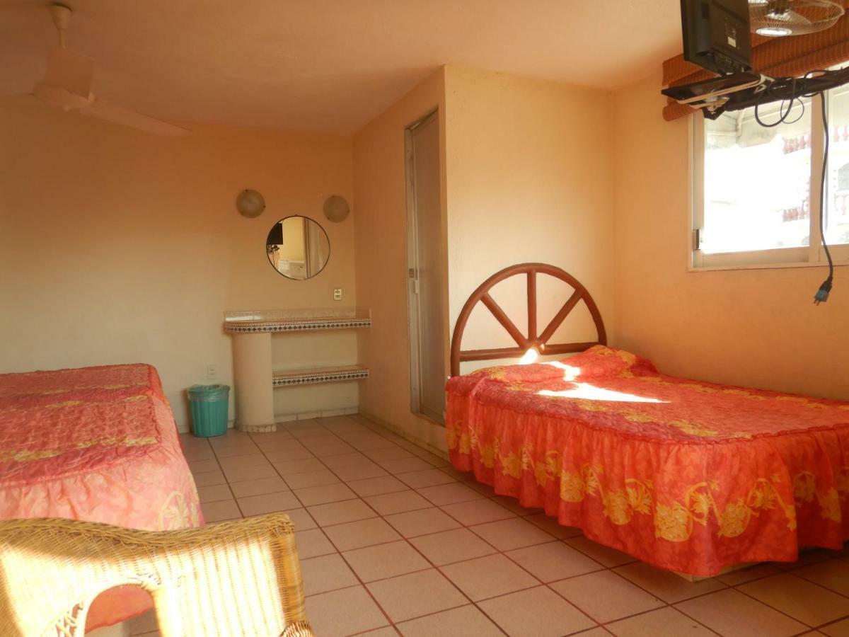 Hotel Licha 2*
