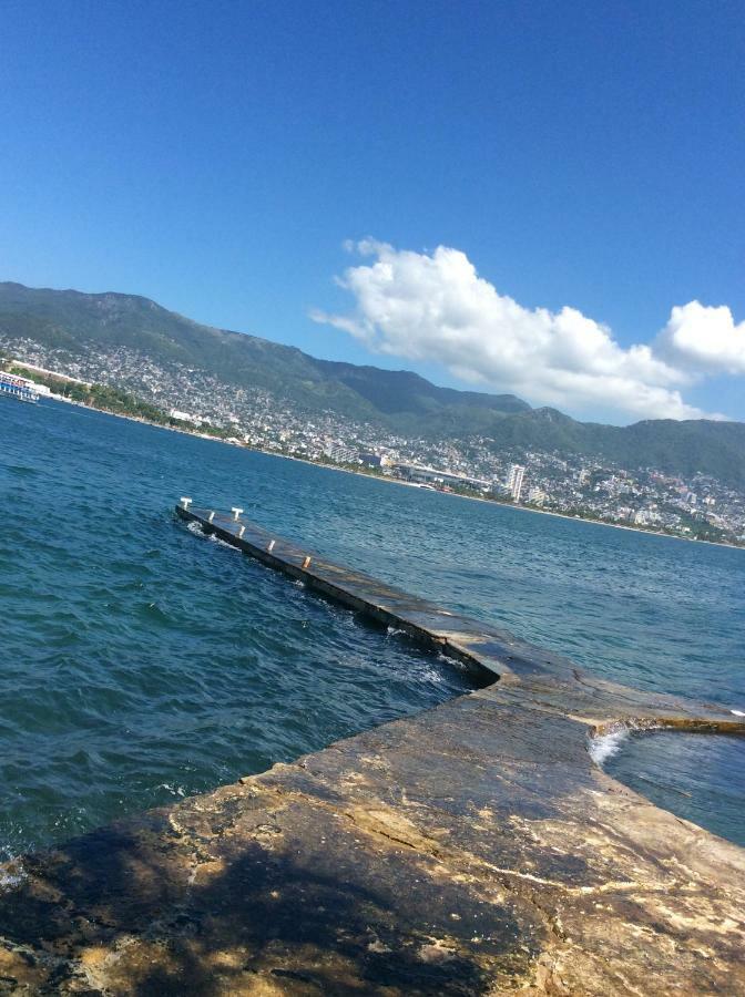 Pier D Luna