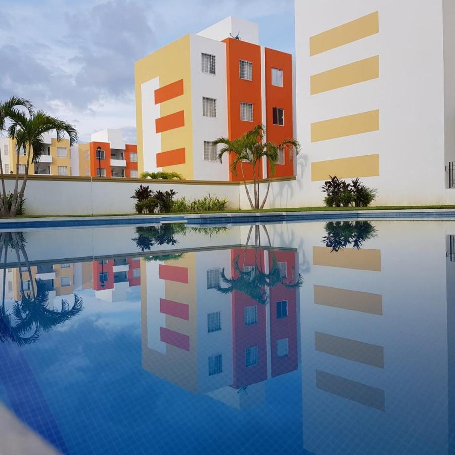 Victor House *
