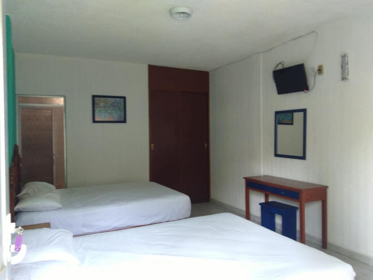 Villas Del Mar Hotel