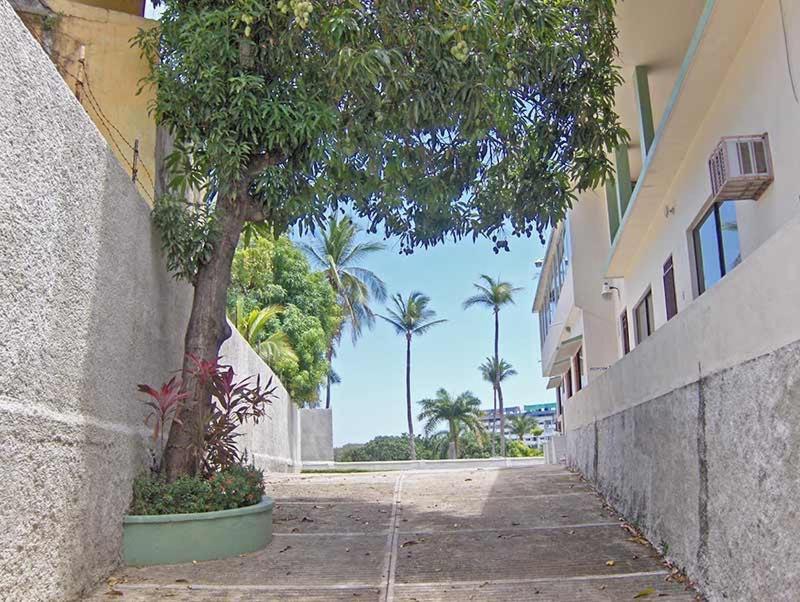 Hostel Las Palmas *