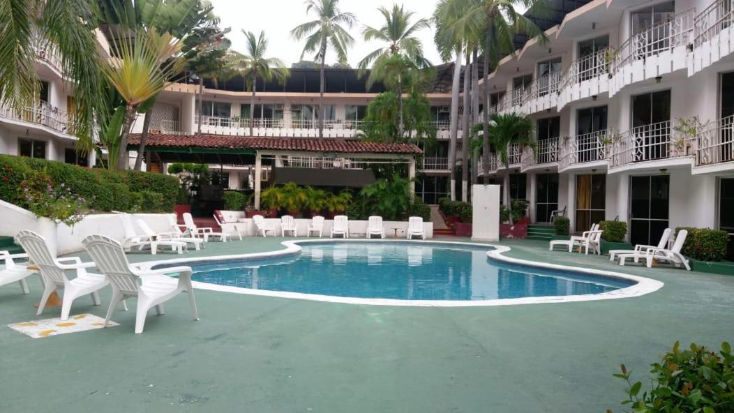 Hotel El Tropicano