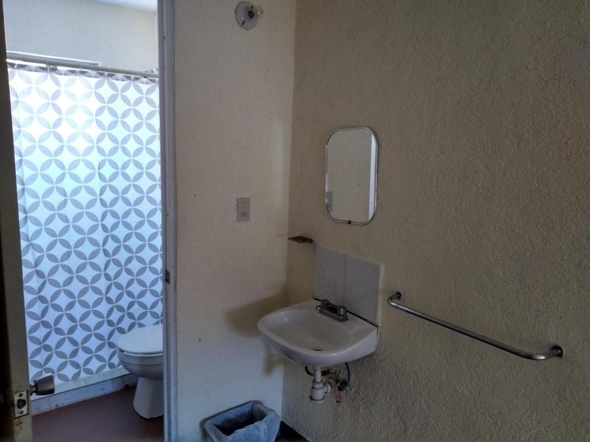 La Duquesa, Bonita Alberca, Casi En La Puerta, Wifi, Agradable, Tranquilidad