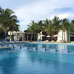 Luxury Apartment Mayan Lakes