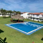 Escape Acapulco