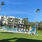 Amplio Ph Con Club De Playa Privado