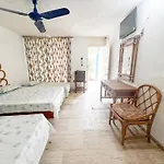 Casa De Huespedes Walton