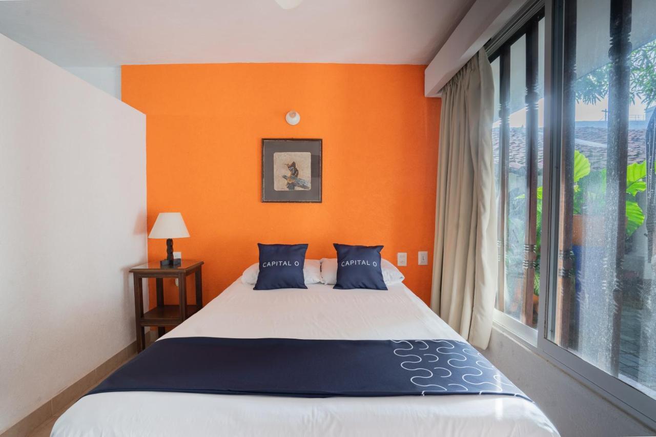 Hotel Mision Y 3*