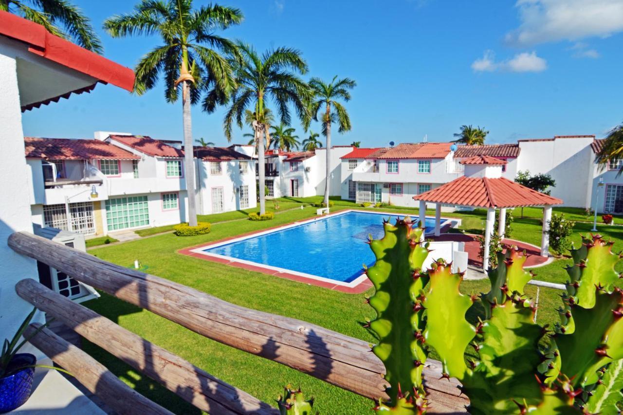 Villa Hominngbird *