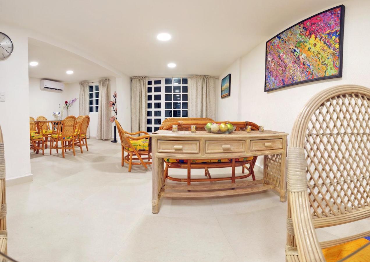 Villa Hominngbird Acapulco