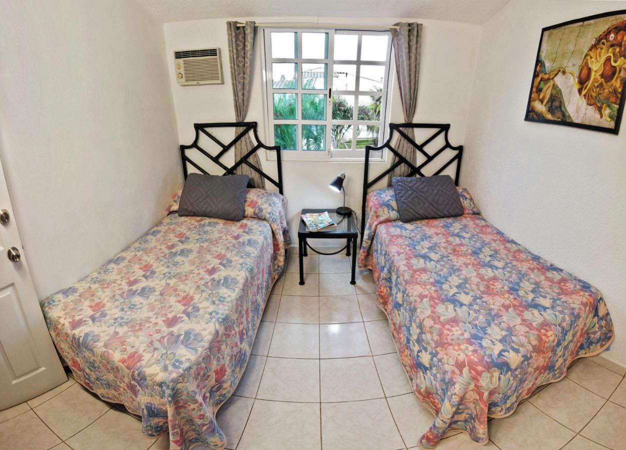 Hominngbird Villa Acapulco