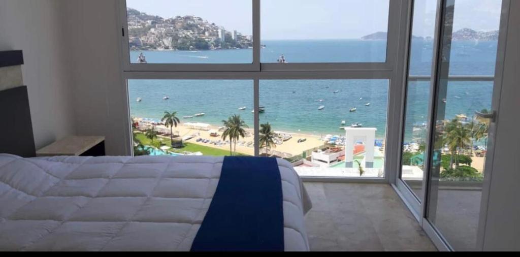 Armando's Le Club Apartment