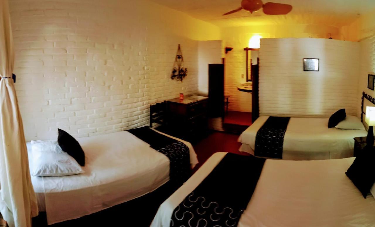 Mision Y Hotel 3*