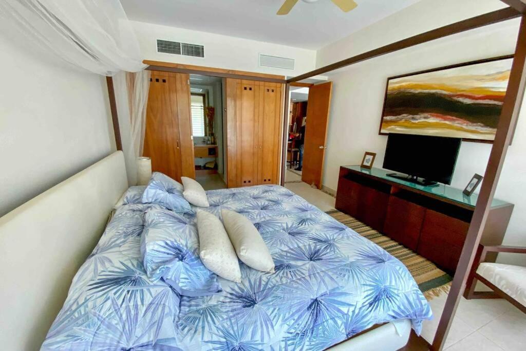 Luxury Mayan Lakes *