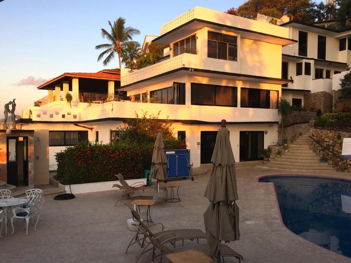 Villa Palmitas Acogedor Departamento Nivel Piscina Gigante Jardines * Acapulco
