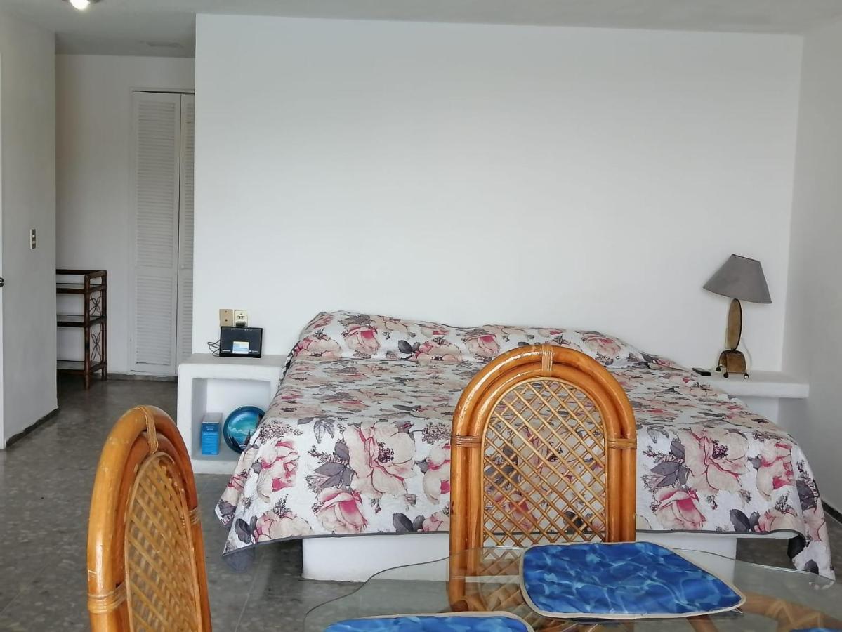 En Torres Gemelas 2301 Sur Acapulco