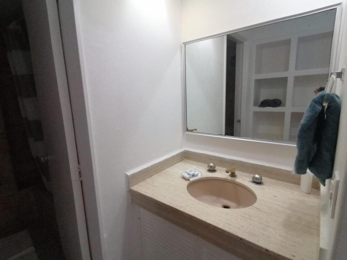 En Torres Gemelas 2301 Sur Apartamento