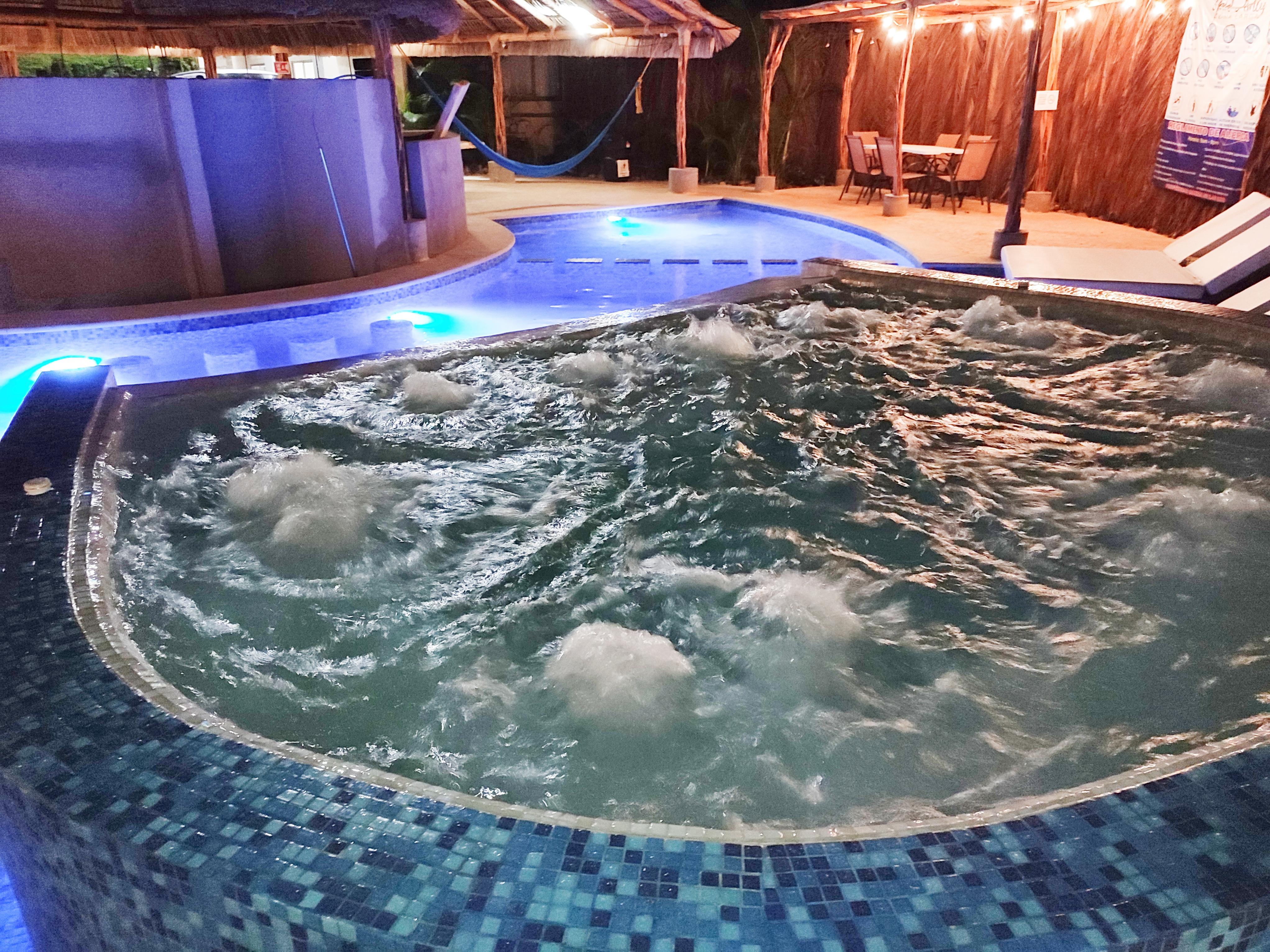 Hotel Ashly Loma Larga 3*