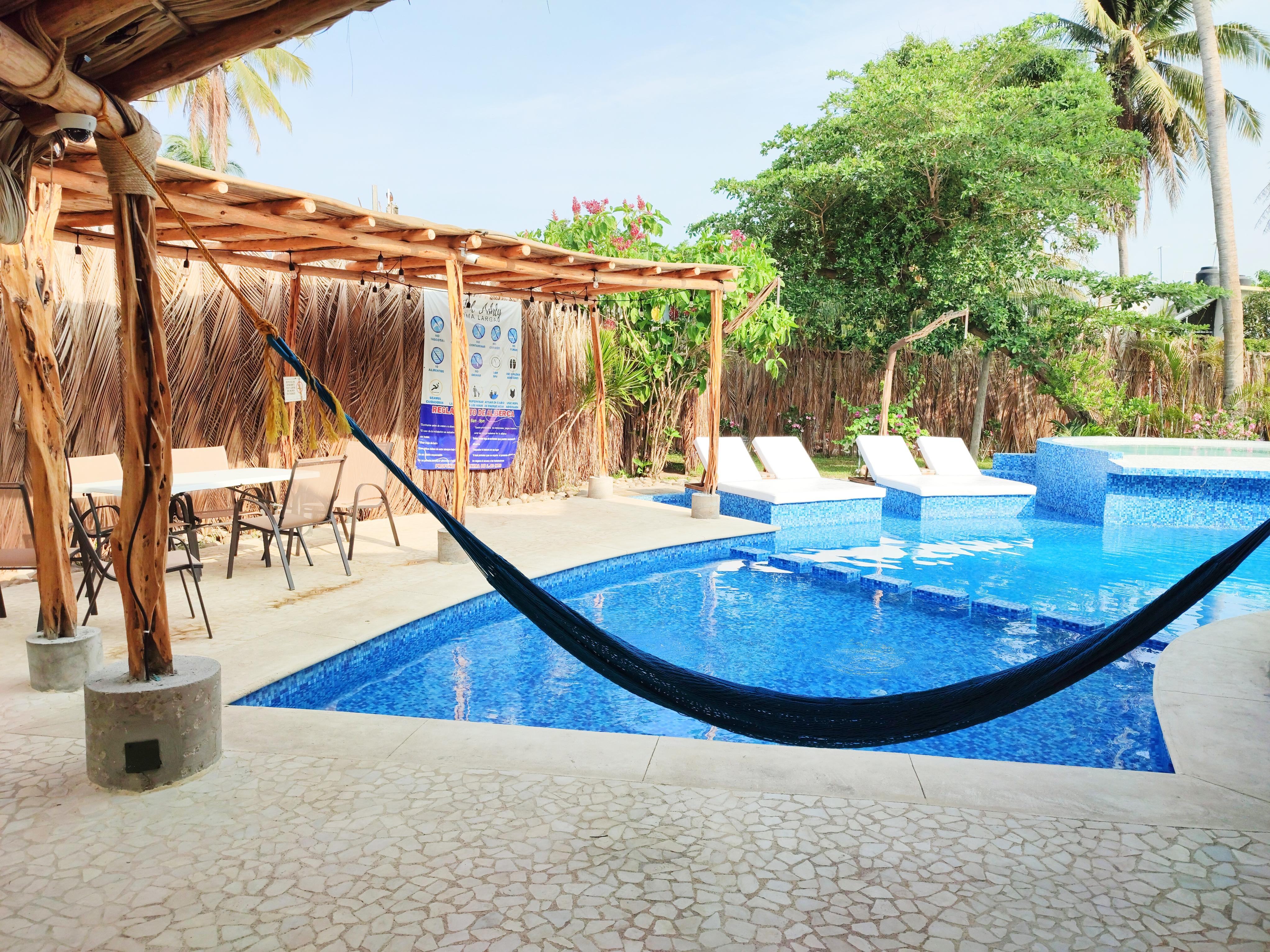 Ashly Loma Larga Hotel