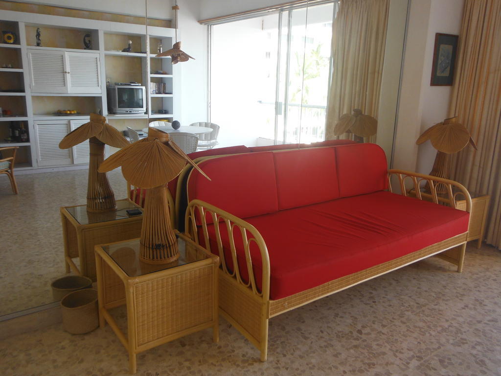 Condominio Torre Blanca
