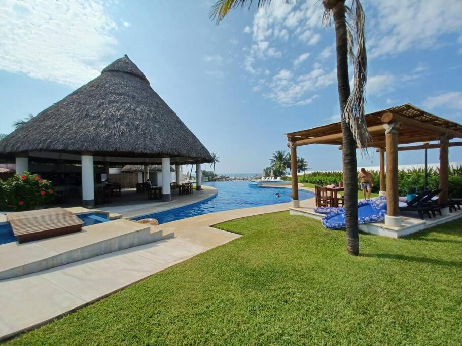 Depto. Frente Al Mar Con Club De Playa Apartment