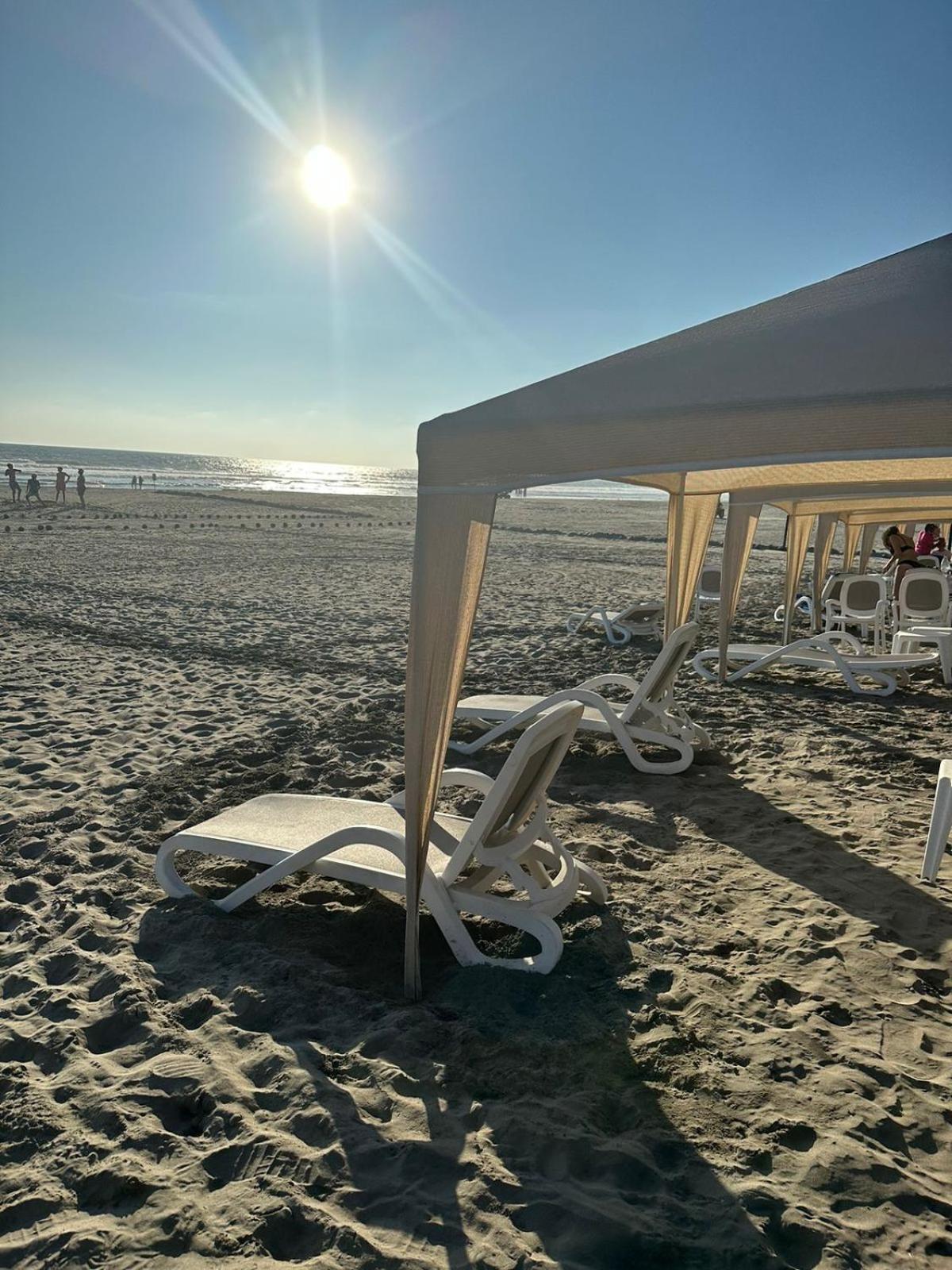 Amplio Ph Con Club De Playa Privado Apartment *
