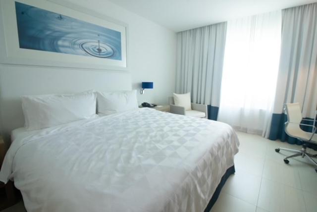 La Isla By Ihg Hotel