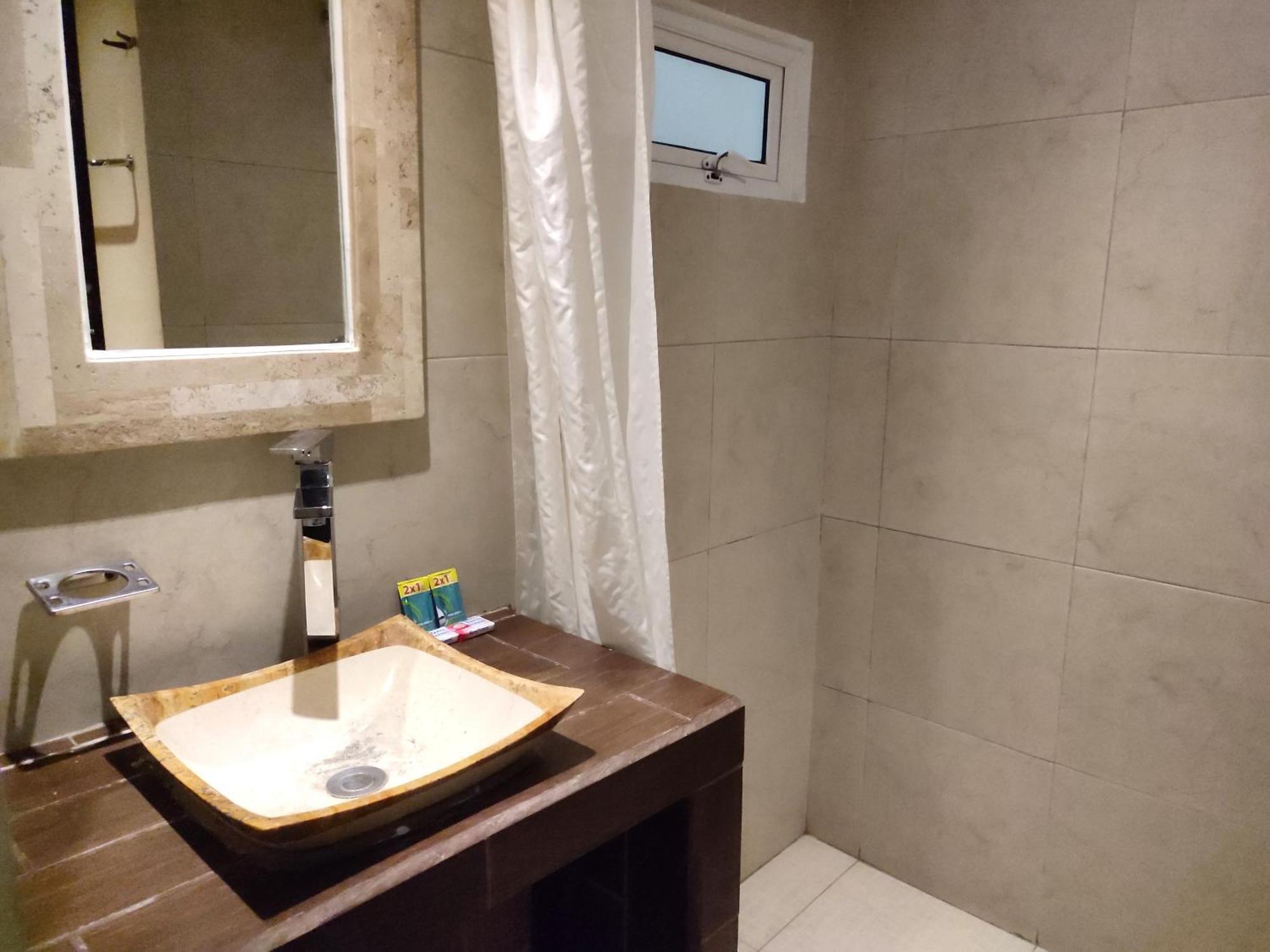 Economy hotel Ashly Boulevard