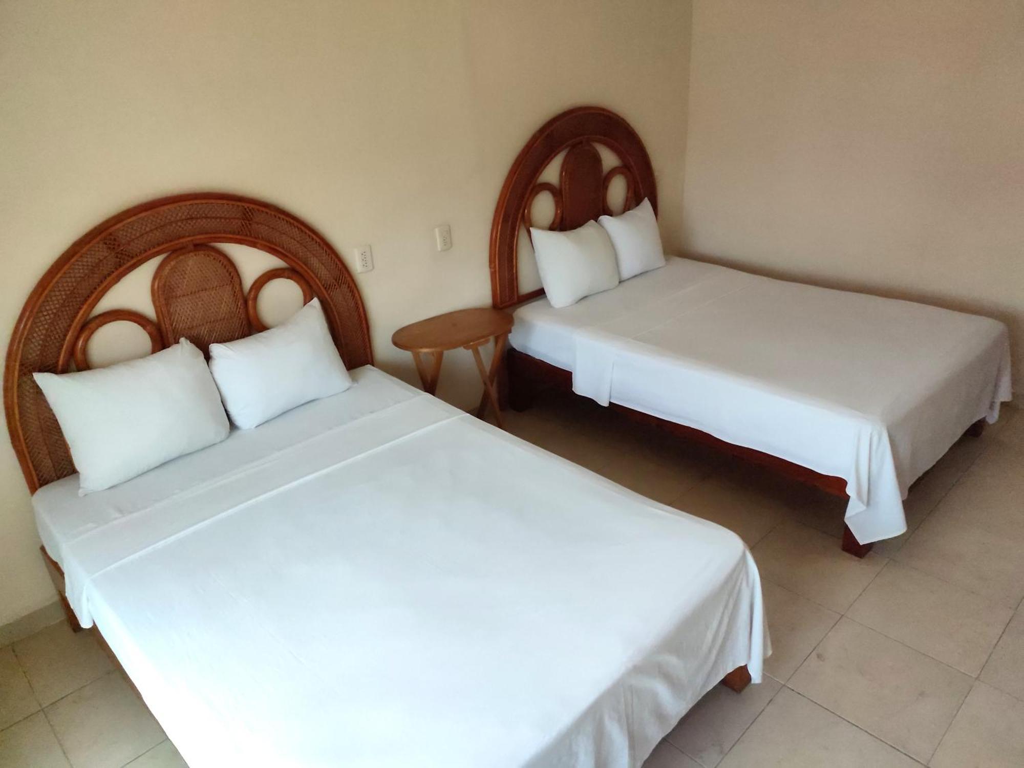 Economy hotel Ashly Boulevard Acapulco