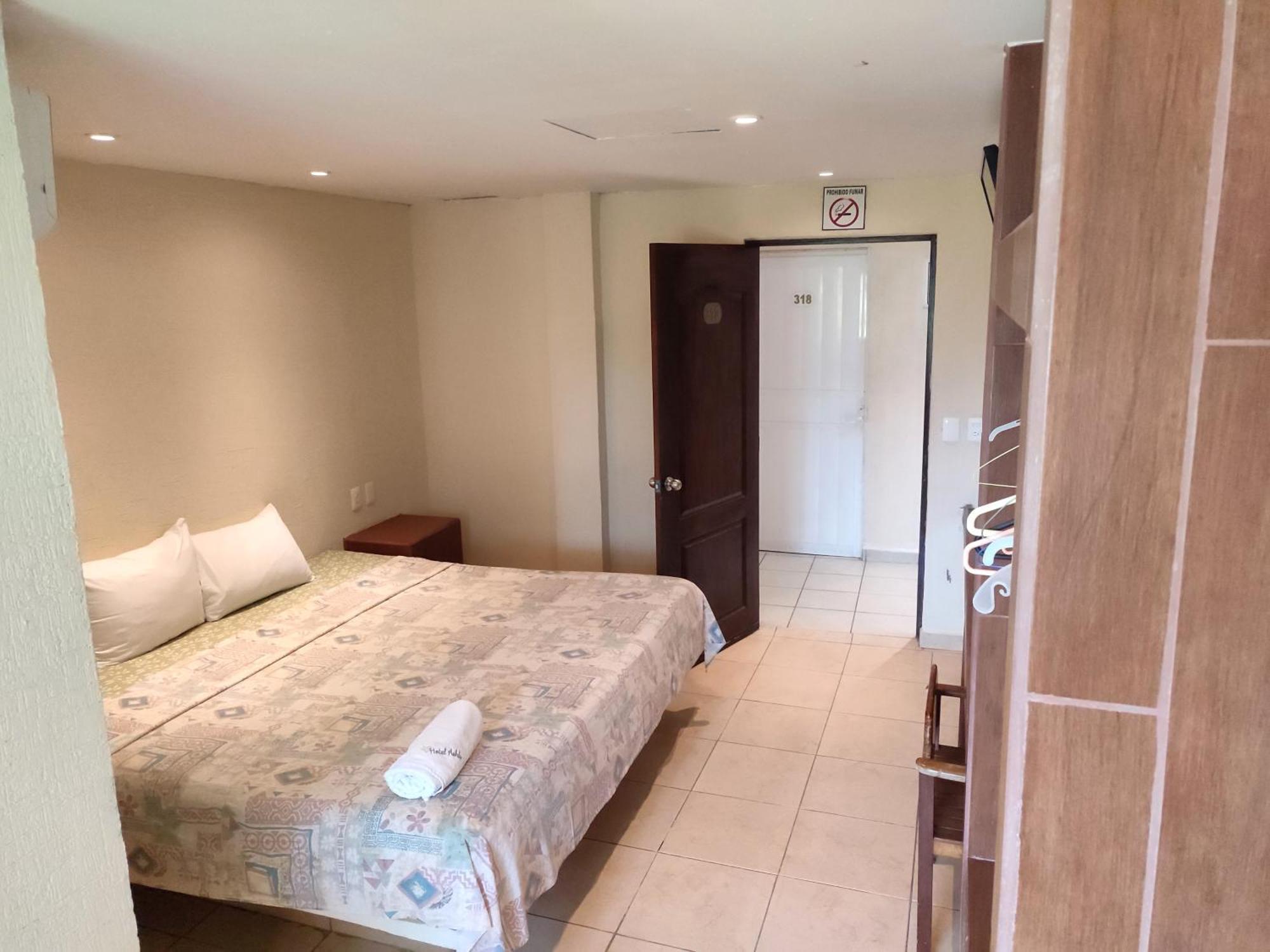 Ashly Boulevard Economy hotel *
