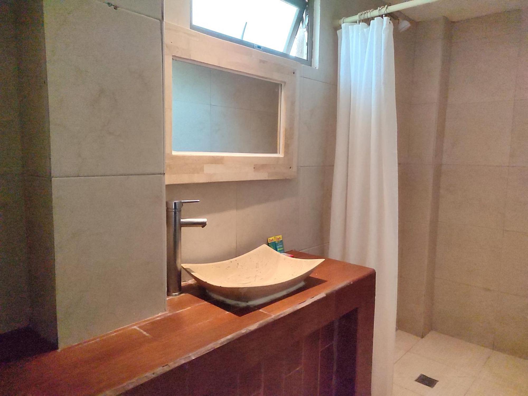 Ashly Boulevard Economy hotel