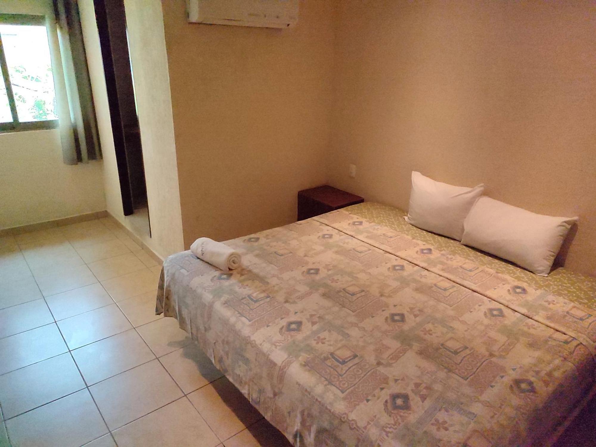 Ashly Boulevard Economy hotel *