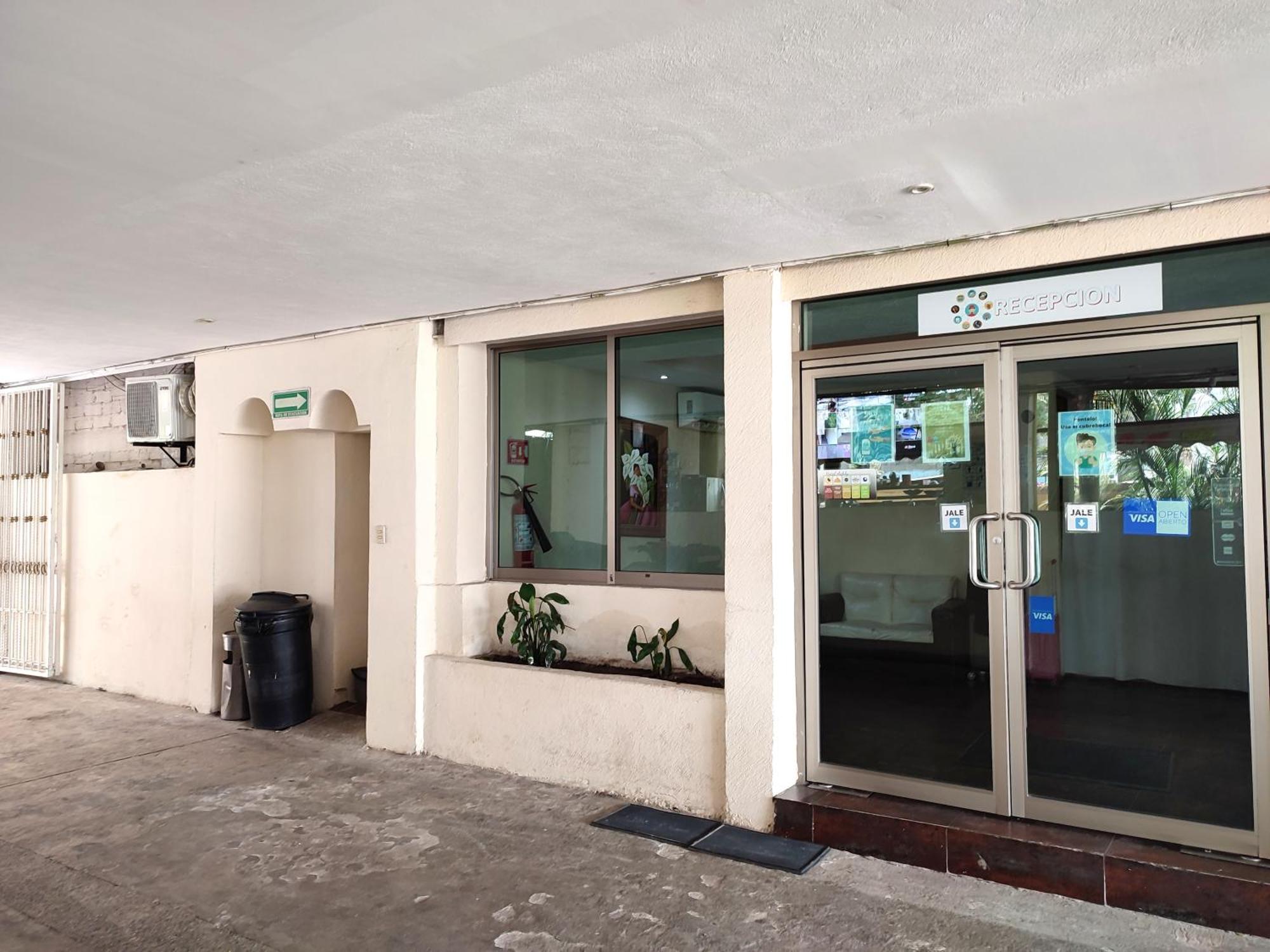 Economy hotel Ashly Boulevard Acapulco