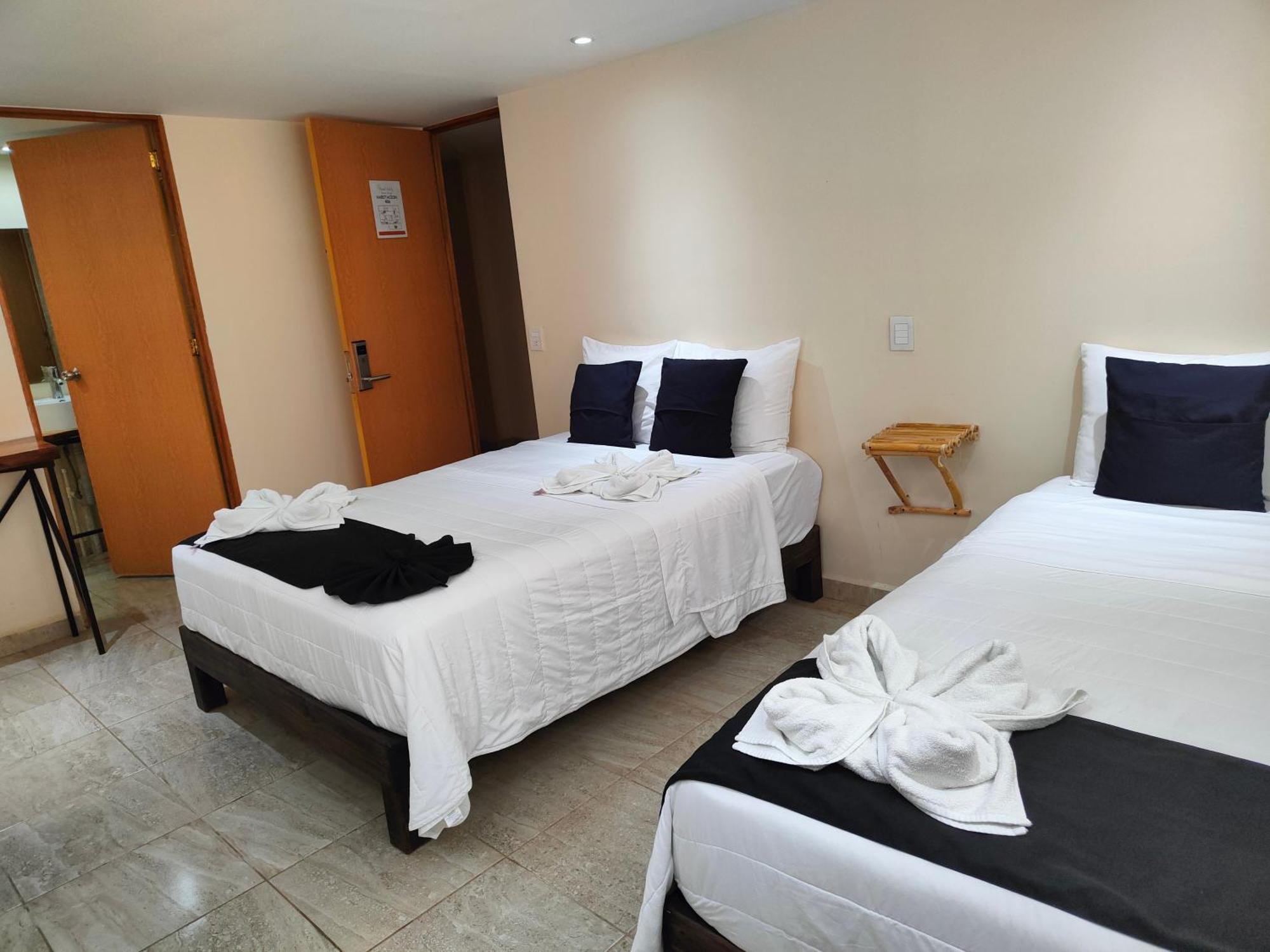 Ashly Loma Larga Hotel Acapulco