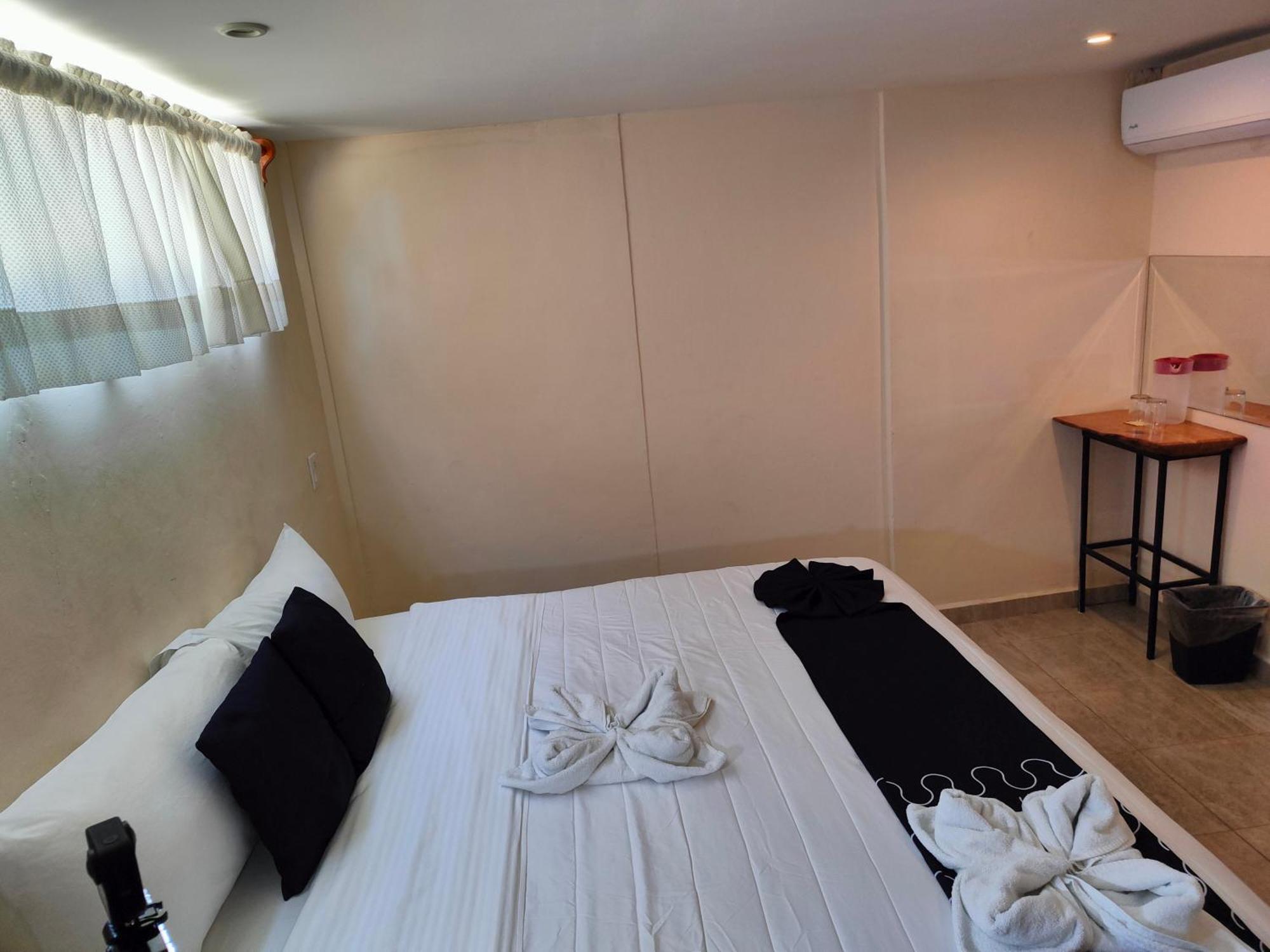 Hotel Ashly Loma Larga 3*