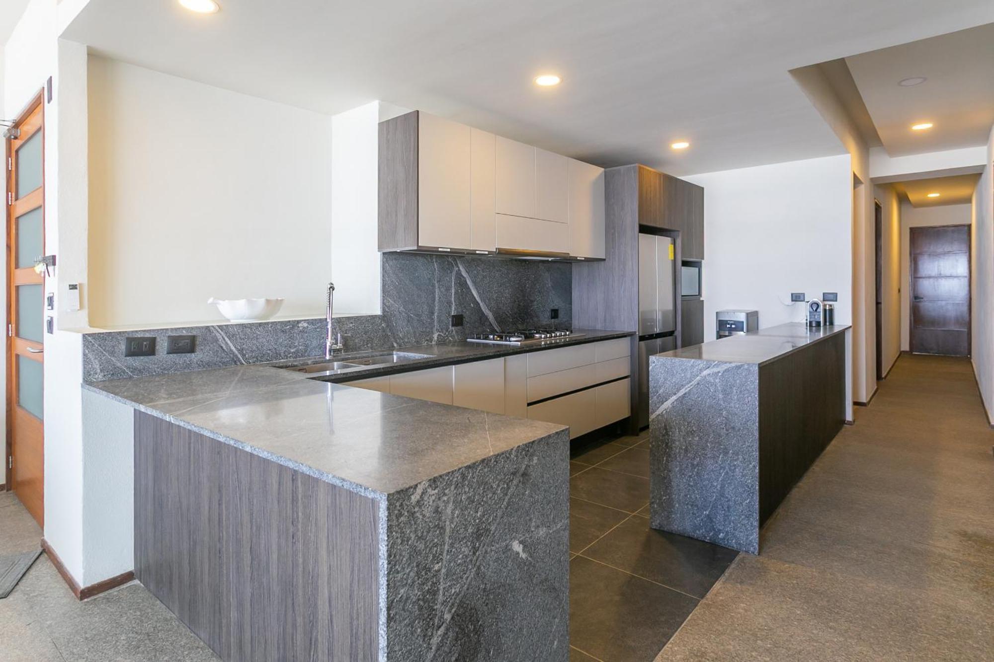 Ocean Front, Balcon Al Mar Y Playa Apartment Acapulco