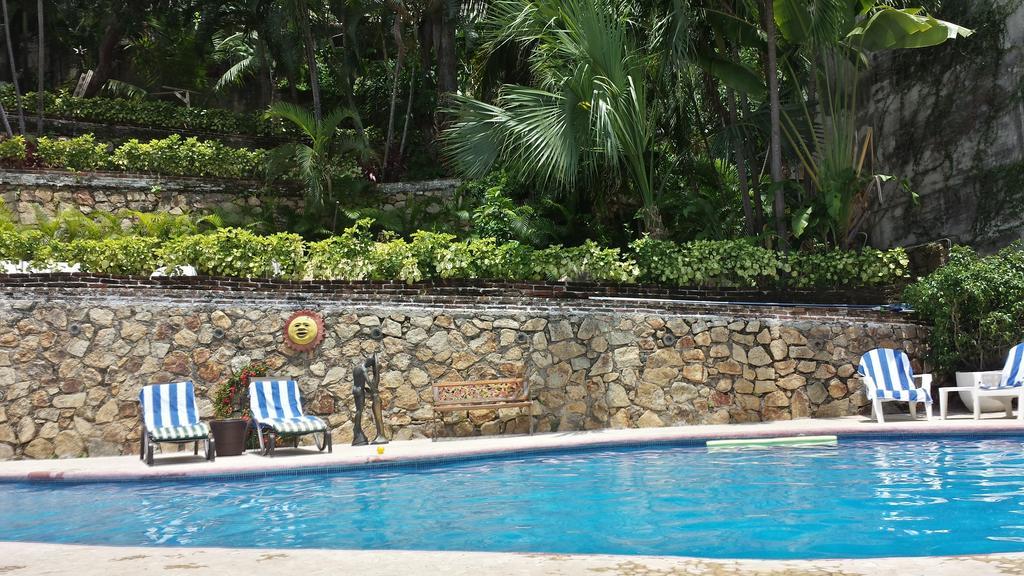 Villa Villa Palmitas Acogedor Departamento Nivel Piscina Gigante Jardines *