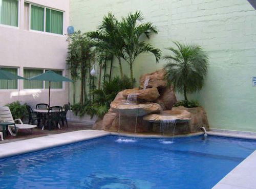 & Sol Y Luna Hotel