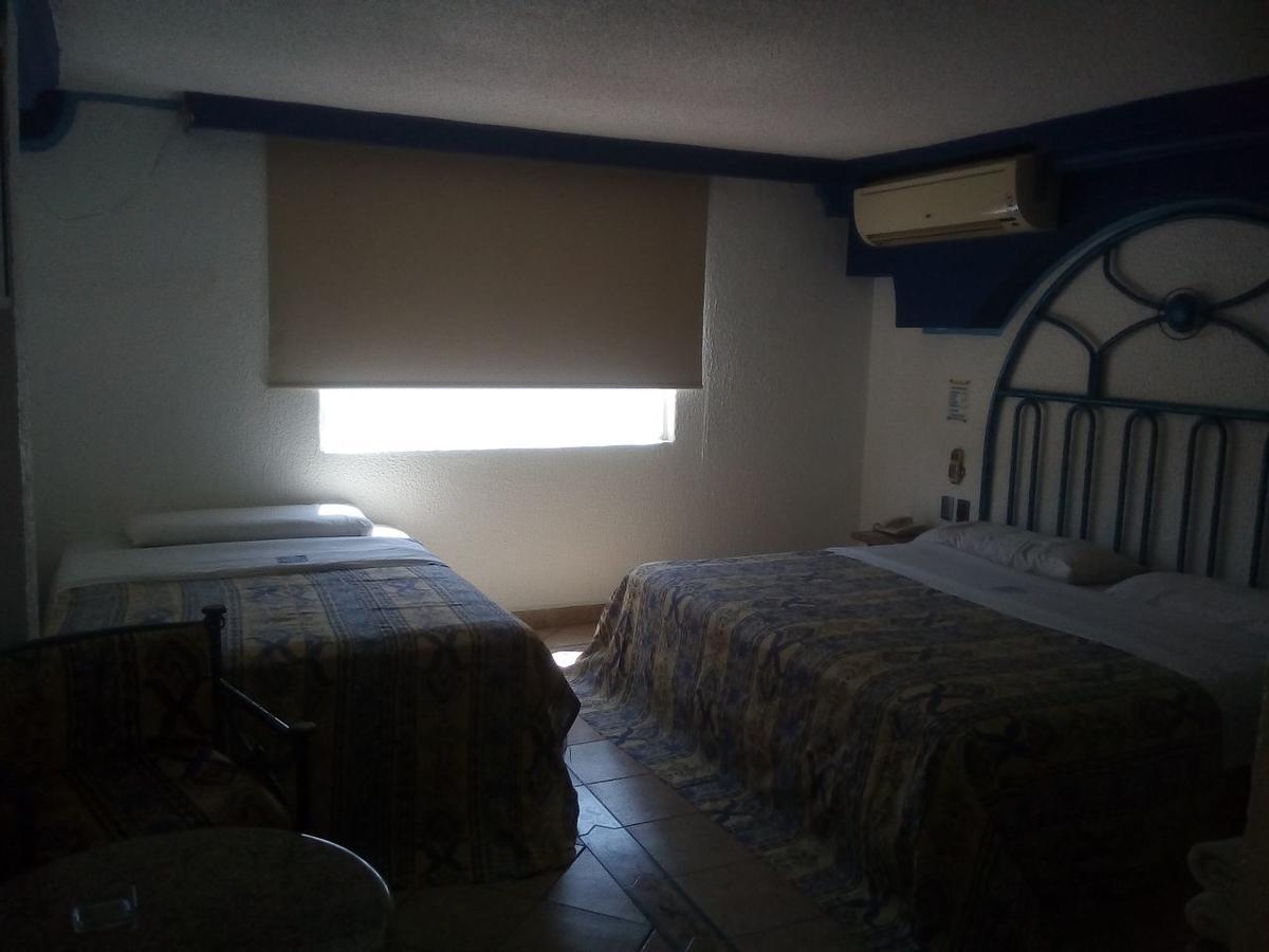 Hotel Oasis *