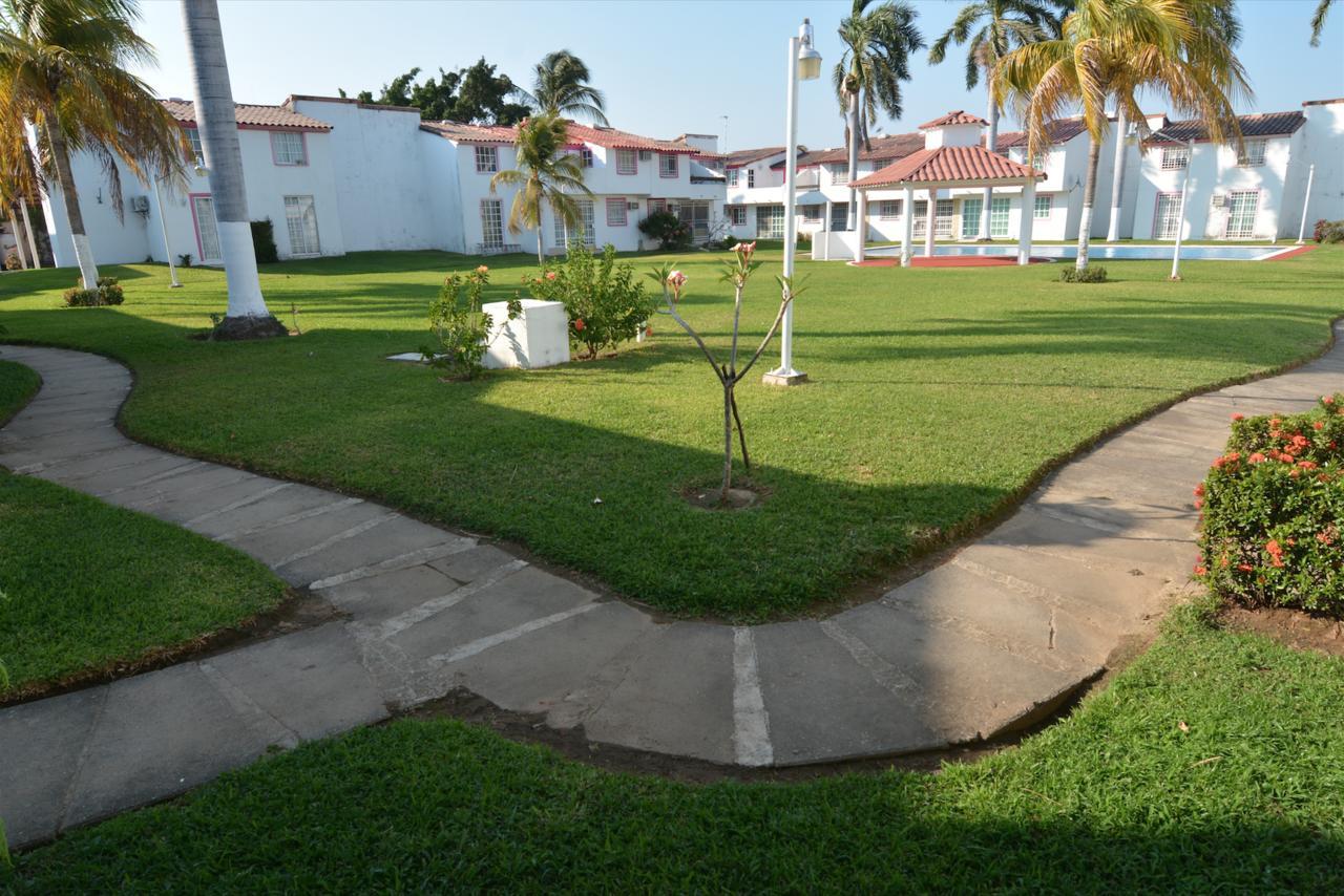 Hominngbird Villa Acapulco