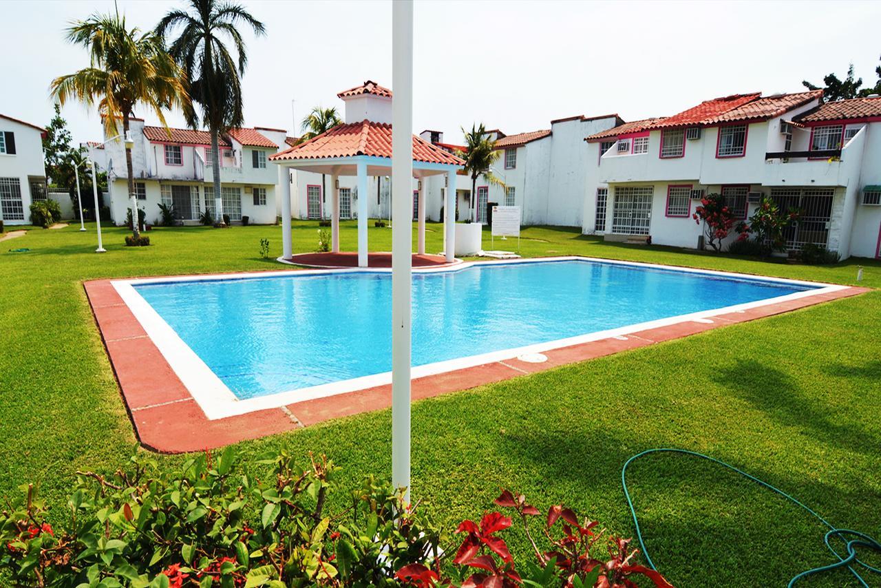 Hominngbird Villa Acapulco