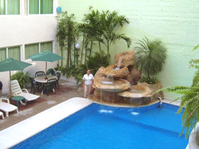& Sol Y Luna Hotel
