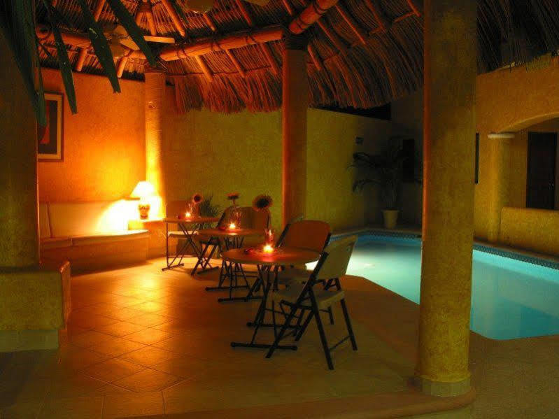 Hotel La Lupita 3*