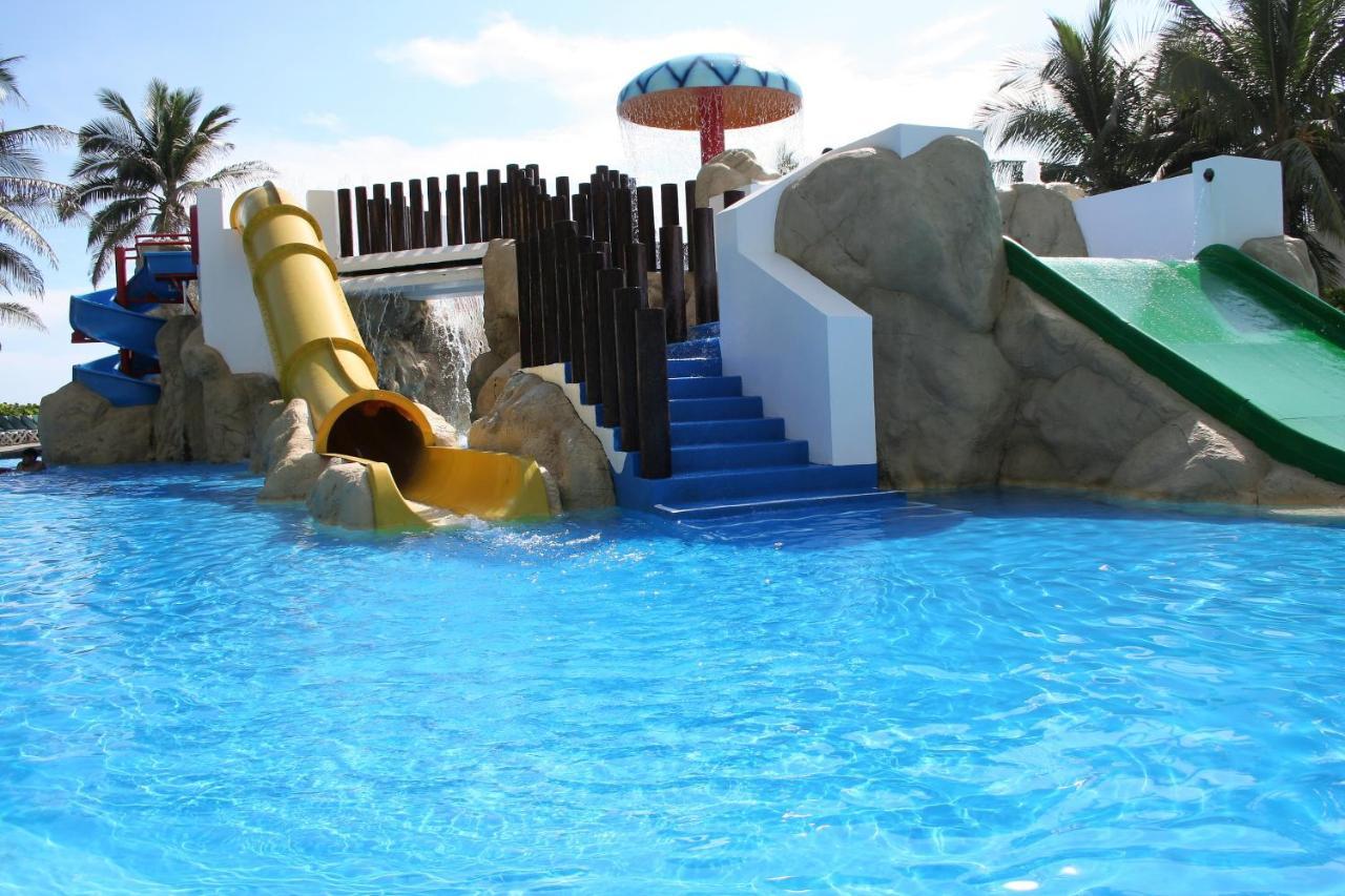 Costera De Las Palmas 1121 Playa Diamante