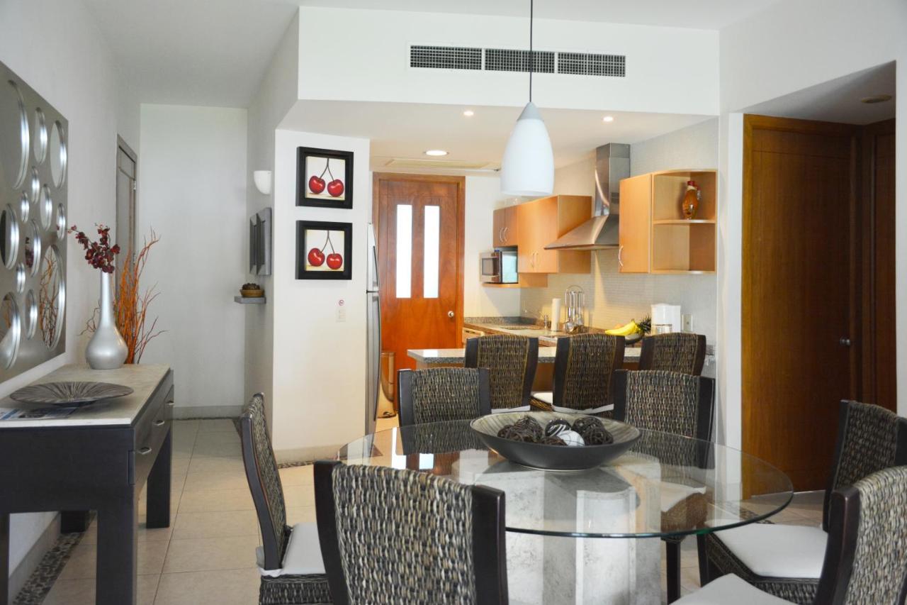 Mayan Lakes Apartment *