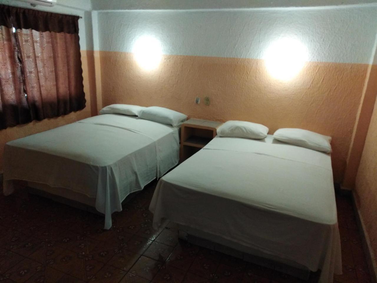 Marvel 4* Acapulco