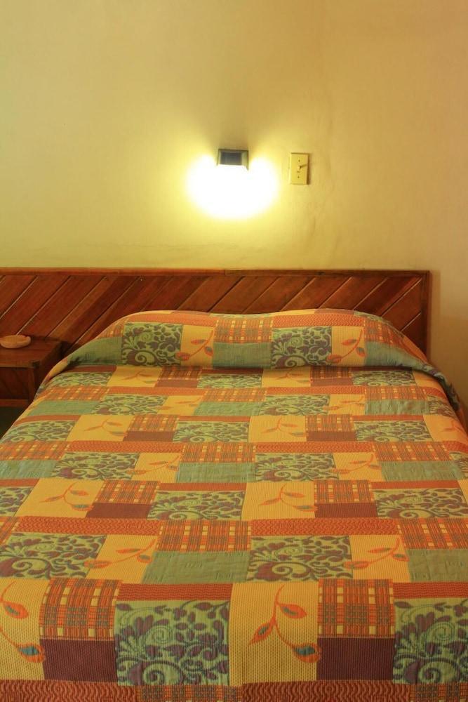 Avenida Hotel 2*